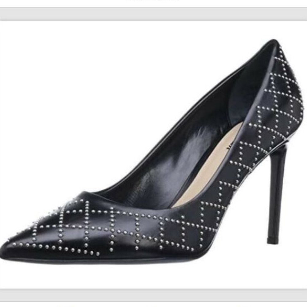 Delman Bobbi Women's Pointed Toe Studded Black Leather Pump Size 7